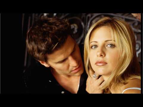 VIDEO : Buffy Vs Angel - Which Is Better?
