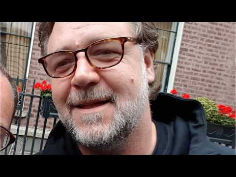 VIDEO : Russell Crowe Was 