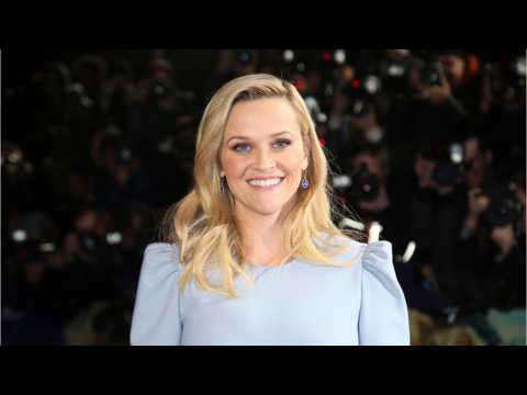 VIDEO : Reese Witherspoon To Host AT&T Show