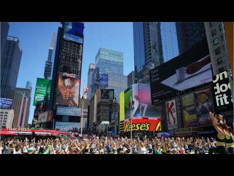 VIDEO : Fox Sports to Simulcast World Cup Semi On Times Square Billboard