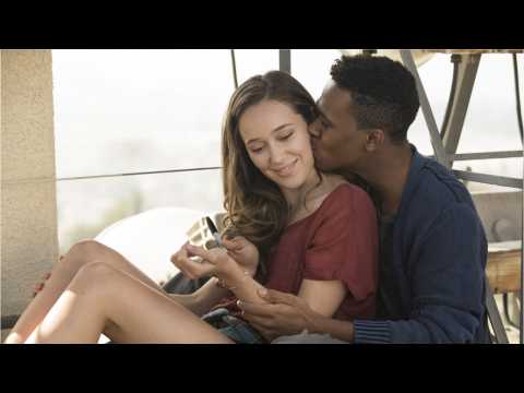 VIDEO : ?Fear The Walking Dead? Faces Lawsuit Over Season Two