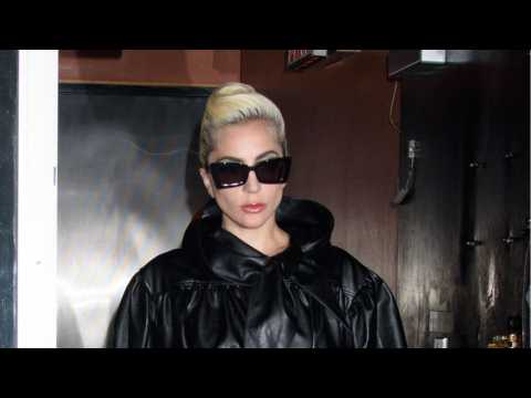 VIDEO : Lady Gaga Returns To Her Ultra Glam Look