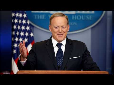 VIDEO : Sean Spicer, TV Star