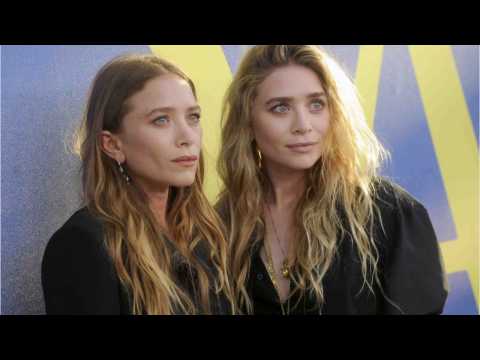 VIDEO : Mary-Kate & Ashley Olsen Never Stray From These Beauty Trends