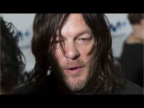 VIDEO : Locals Annoyed By 'Walking Dead' Tourist