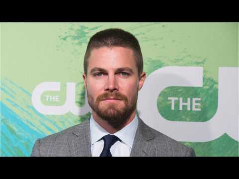 VIDEO : Stephen Amell Teases Arrow Fans Will Miss Out At New Time Slot