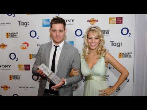 VIDEO : It's A Girl For Michael Buble And Luisana Lopilto