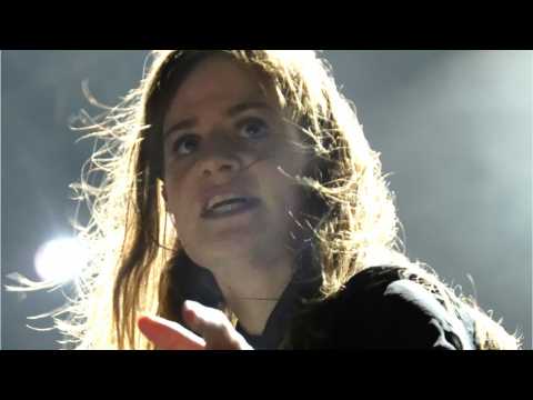 VIDEO : Christine And The Queens Announces New Album, Tour