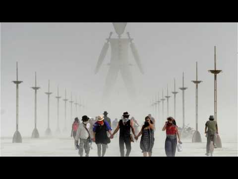 VIDEO : Everything You Need to Know Before Attending Burning Man