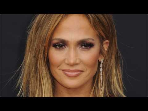 VIDEO : JLo's Neon Pink Swimsuit Could Start A Pink Revolution