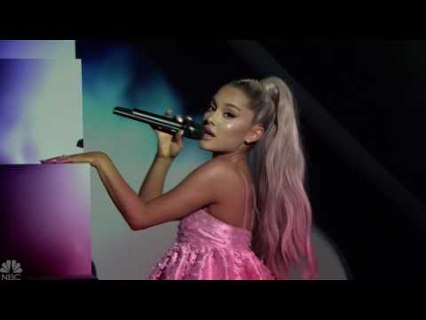 VIDEO : Ariana Grande Drops A Bop With Nicki