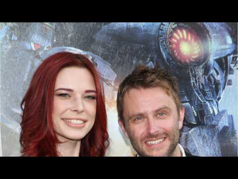 VIDEO : Chris Hardwick's Mother-in-Law Defends Him