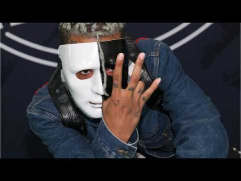 VIDEO : XXXTentacion's Death Sparks Conspiracy Theories And Discord Among Fans