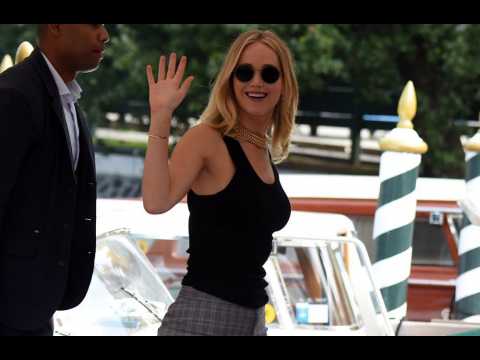 VIDEO : Jennifer Lawrence's secret boyfriend