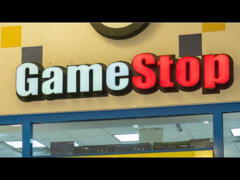 VIDEO : GameStop May Soon Be Selling Comic Books