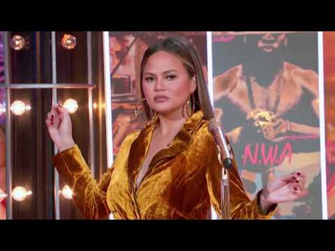 VIDEO : Chrissy Teigen Urges People to Sign Trump?s Official Birthday Card ? Guess What Happened