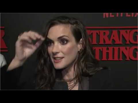 VIDEO : ?Stranger Things? Companion Books Coming This Fall