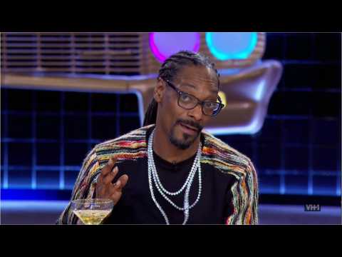VIDEO : Martha And Snoop Talk Food, Friendship and Marijuana