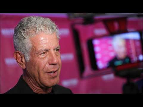 VIDEO : Bourdain?s ?Kitchen Confidential? Tops Amazon?s Best-Seller List