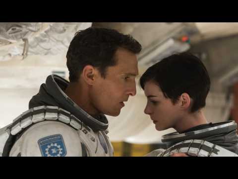 VIDEO : Hathaway And McConaughey Reunite