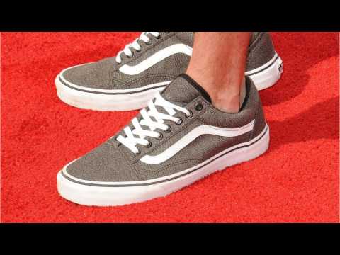 VIDEO : The Marvel Vans Fashion Collection is Here
