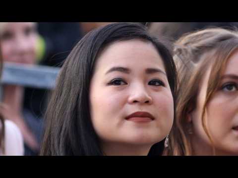 VIDEO : 'Star Wars' Fans Show Support For Kelly Marie Tran