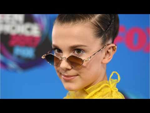 VIDEO : Millie Bobby Brown Backs Out Of MTV Movie & TV Awards After Splitting Kneecap