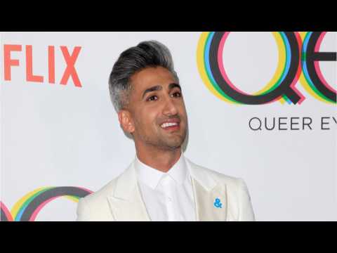 VIDEO : How Queer Eye Stylist Packs When Travelling
