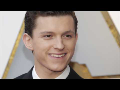 VIDEO : Tom Holland Reveals He Only Learned Of Spider Man's Death The Day Of Filming