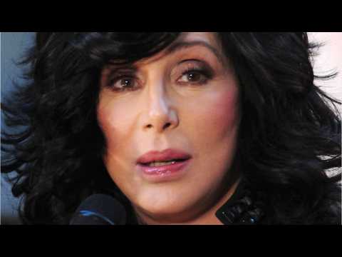 VIDEO : Cher Gets Real About Her Upcoming Musical