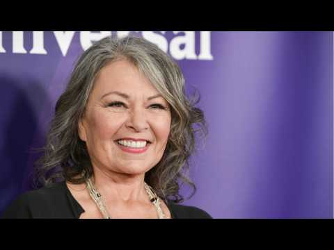 VIDEO : Roseanne Barr Apologizes For Racist Tweet, Saying She 'Lost Everything'