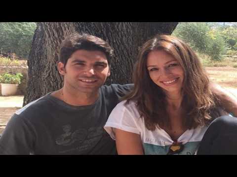 VIDEO : Eva Gonz�lez y Cayetano Rivera celebran 10 a�os de amor