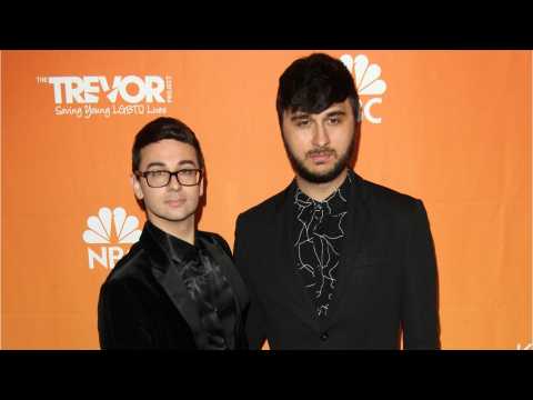 VIDEO : Brad Walsh Begrudgingly Announces Split From Christian Siriano