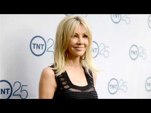 VIDEO : Heather Locklear Returns To The Hospital After Release From Jail