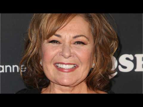 VIDEO : Roseanne Barr Cries, Explains She Regrets Offensive Tweets