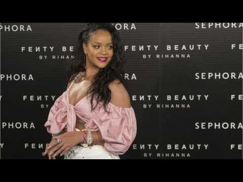 VIDEO : Rihanna Is Launching A New Fenty Beauty Moroccan Spice Palette