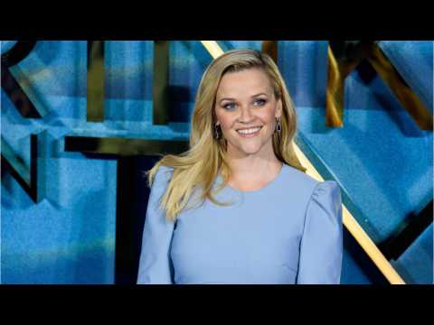VIDEO : Reese Witherspoon In Talks For 'Legally Blonde 3'