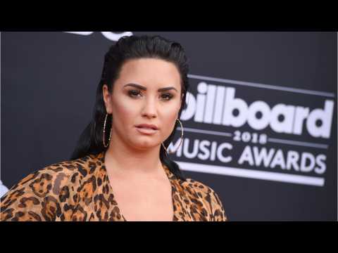 VIDEO : Fans Call Out Demi Lovato For Prank She Pulled