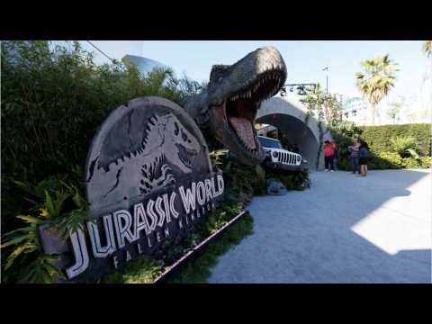 VIDEO : Jurassic World 2 Stomps Box Office Again