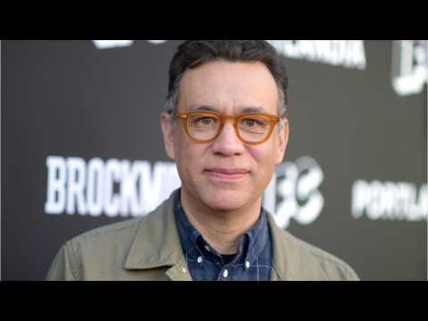 VIDEO : HBO Orders Fred Armisen's Spanish-Language Comedy