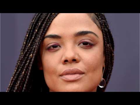 VIDEO : The Secret Behind Tessa Thompson's Red Carpet Slay