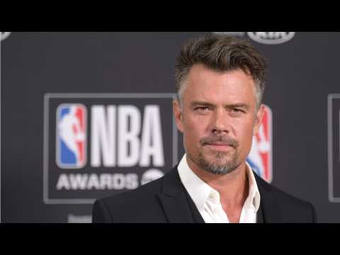 VIDEO : Josh Duhamel And Eiza Gonzlez?s Caught On Vacation In Mexico