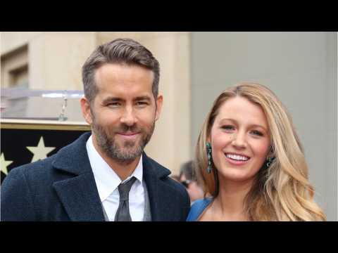 VIDEO : Blake Lively Trolls Husband Ryan Reynolds for His Christmas Cookies