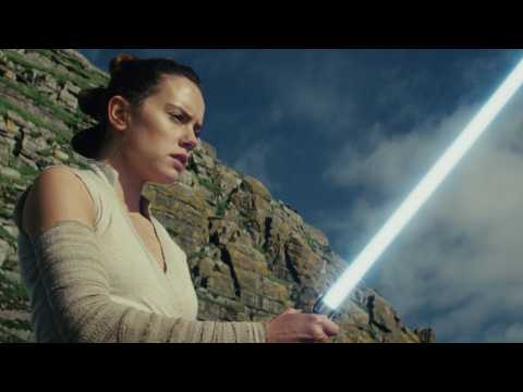 VIDEO : Fans Are Anticipating Trailer For 'First Solo: A Star Wars Story'