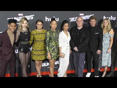 VIDEO : Did Molly Leave The 'Runaways'?