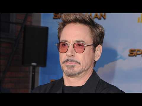 VIDEO : Robert Downey Jr. Shares Avengers Merry Christmas