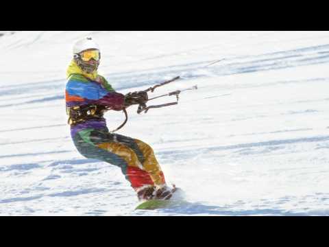 VIDEO : Unique Winter Activities