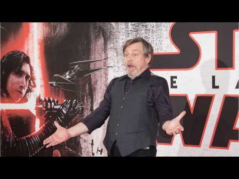 VIDEO : What Does Mark Hamill Regret?