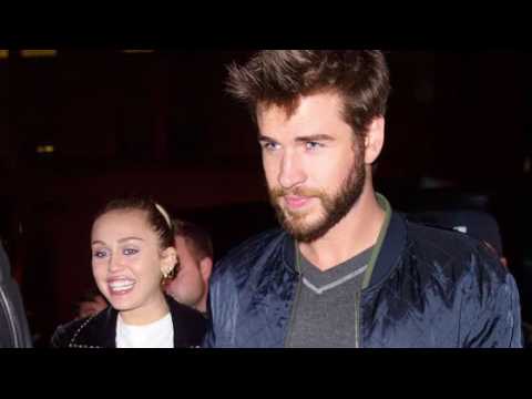 VIDEO : Miley Cyrus and Liam Hemsworth Want a Baby in 2018