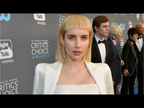 VIDEO : Emma Roberts Is The Latest To Rock The 